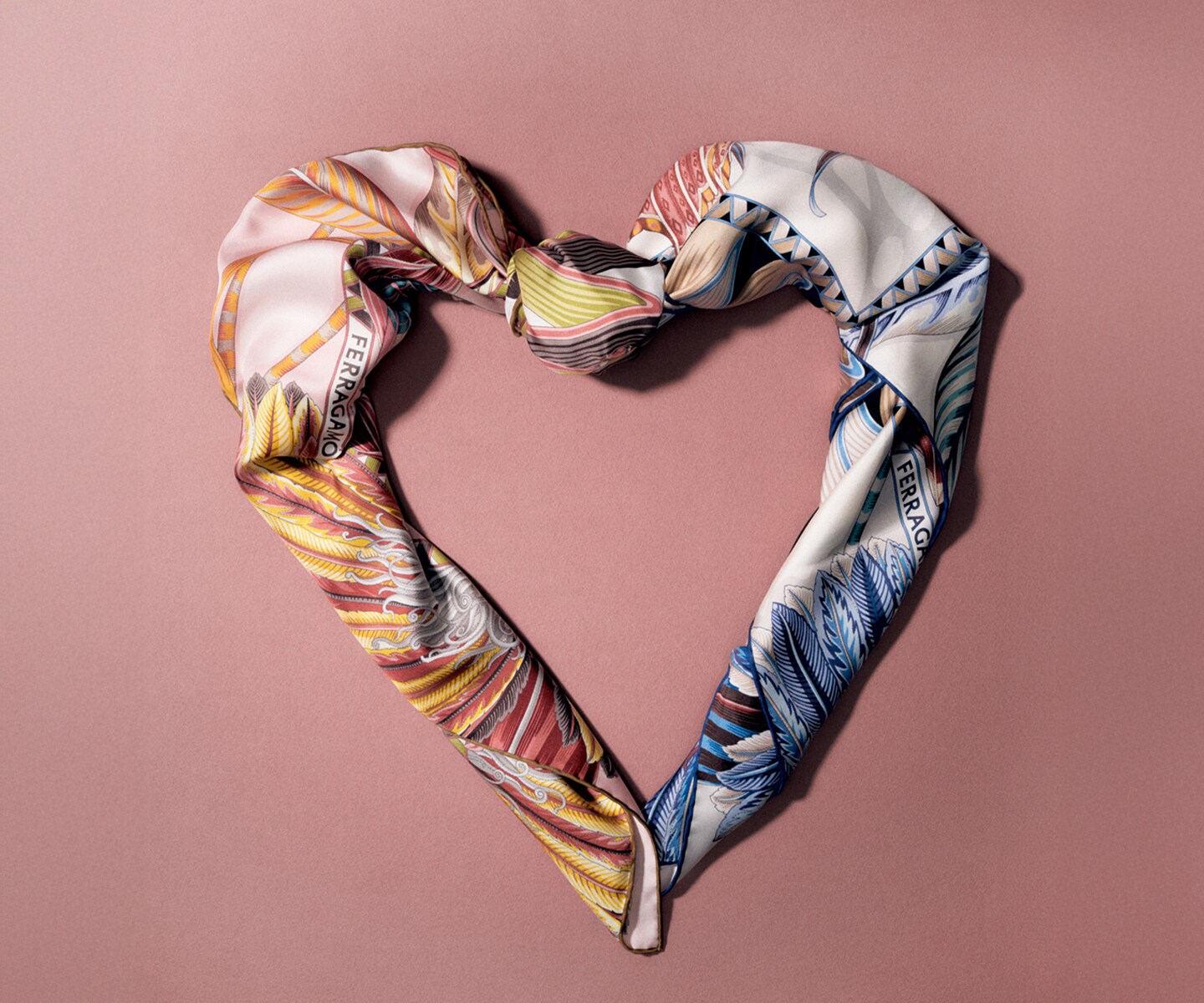 Split-prefooter-silk