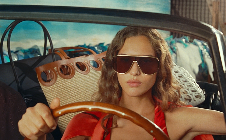 サングラス FERRAGAMO Woman Sunglasses Orange SF950SL 712 515jNzvKahL._SY350_QL65_.jpg