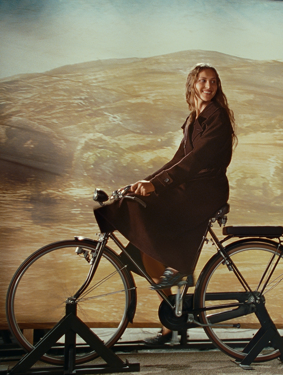 Doppio Sogno: mirrored elegance in Ferragamo Pre-Fall 2025