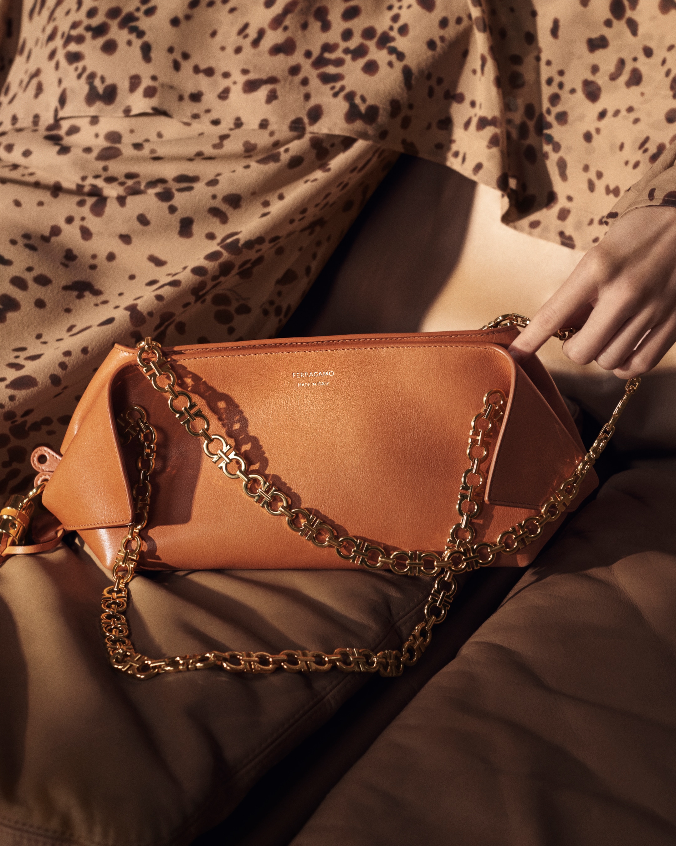 サルヴァトーレフェラガモ　パーティバッグ　レディース　バッグ 楽天市場】サルヴァトーレ フェラガモ Salvatore Ferragamo