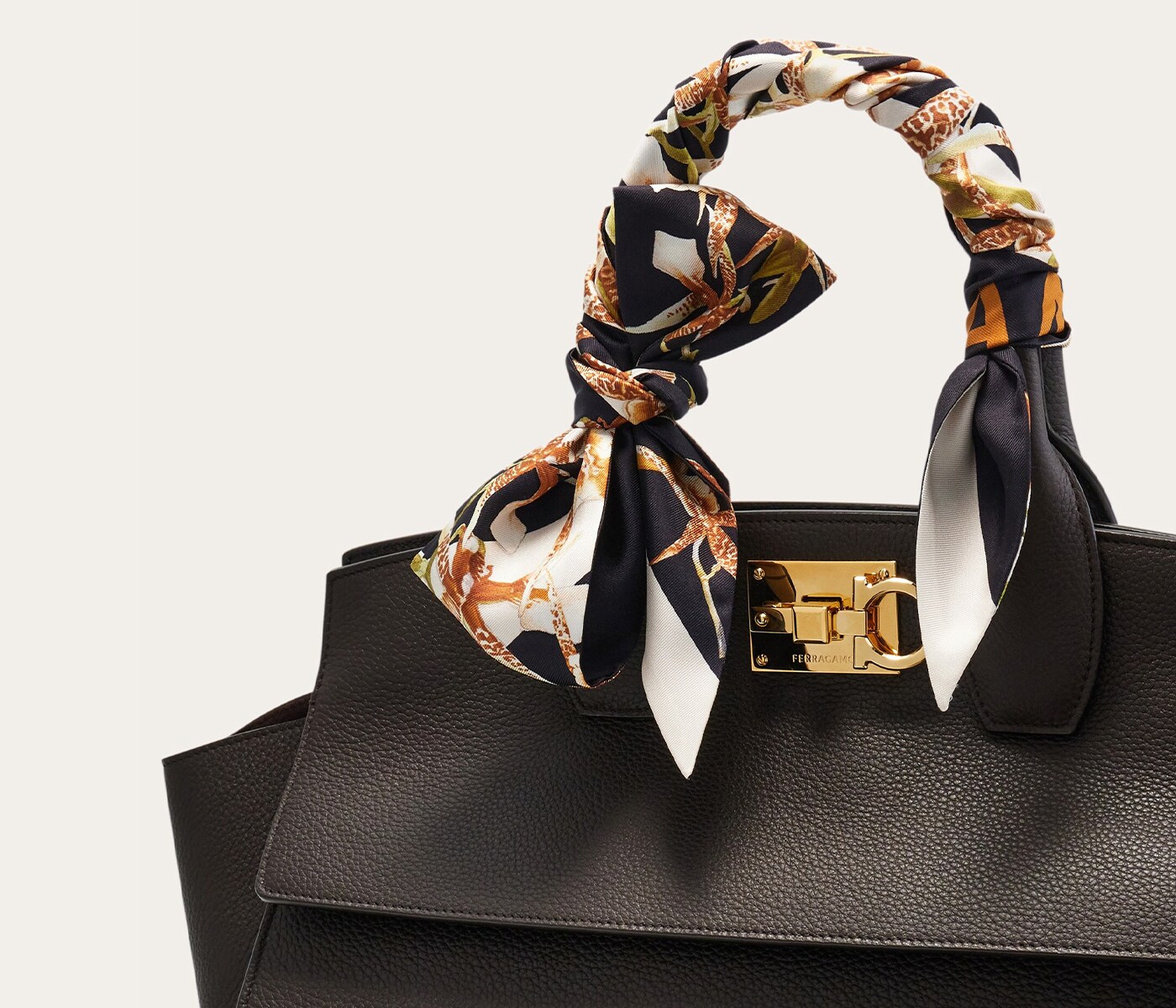 Wear it as-bag accessory