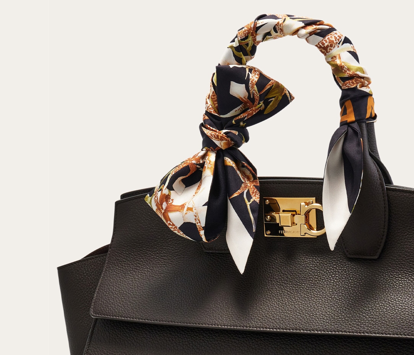 Wear it as-bag accessory