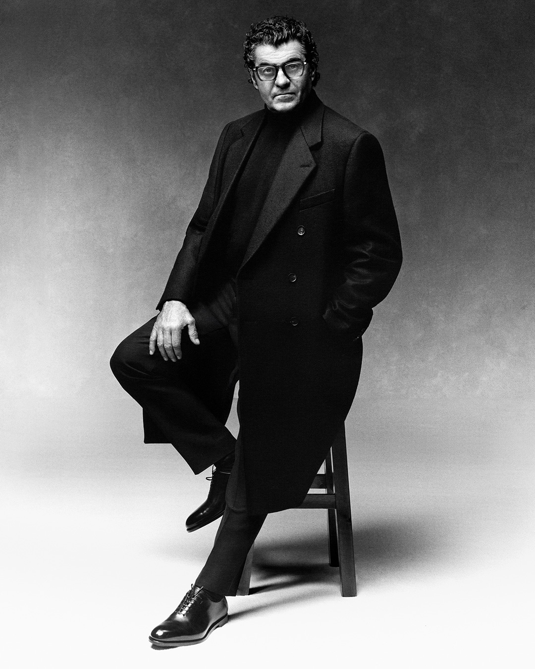 トラメッザ シューズ｜熟練のクラフツマンシップ｜フェラガモ JP