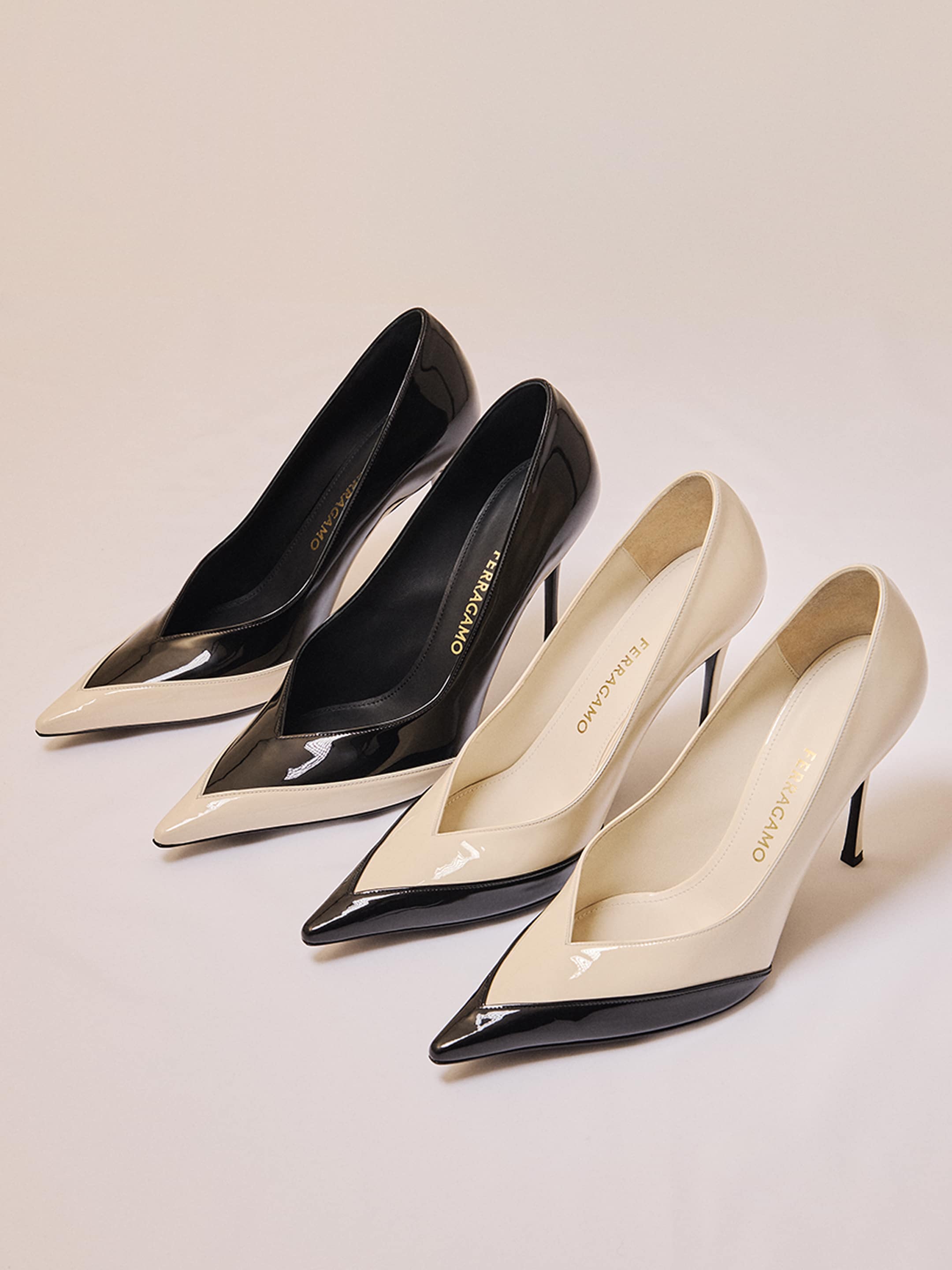 FERRAGAMO パンプス 2026年秋冬 – 過去と現在の対話 | Ferragamo JP