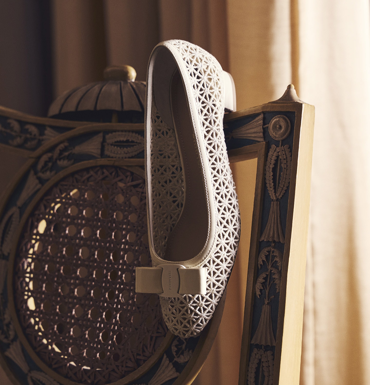 Ferragamo Canada | Official Online Store