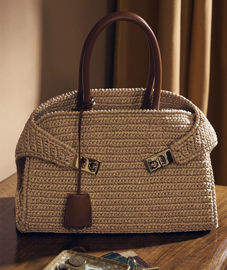 26PF BAG POP UP STORE