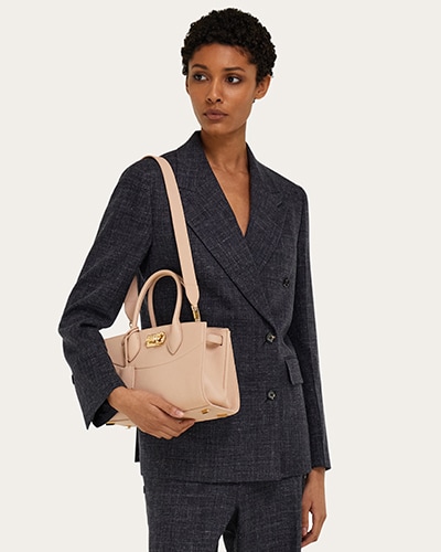 Ferragamo Studio Bag | Ferragamo US