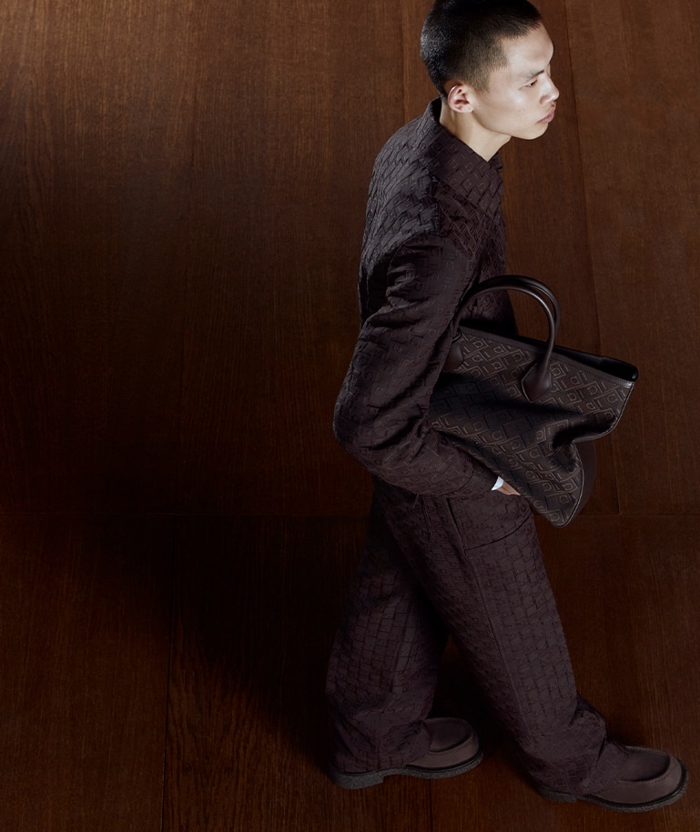 フェラガモ 本革アタッシュケース フェラガモ 公式サイト