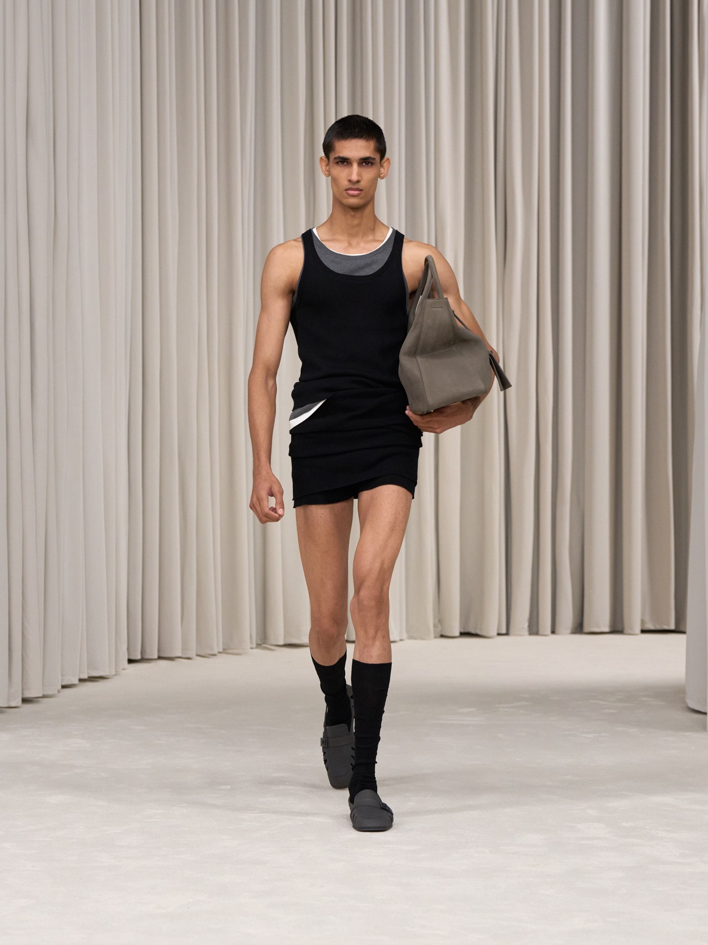 SS25 Show | Ferragamo CA