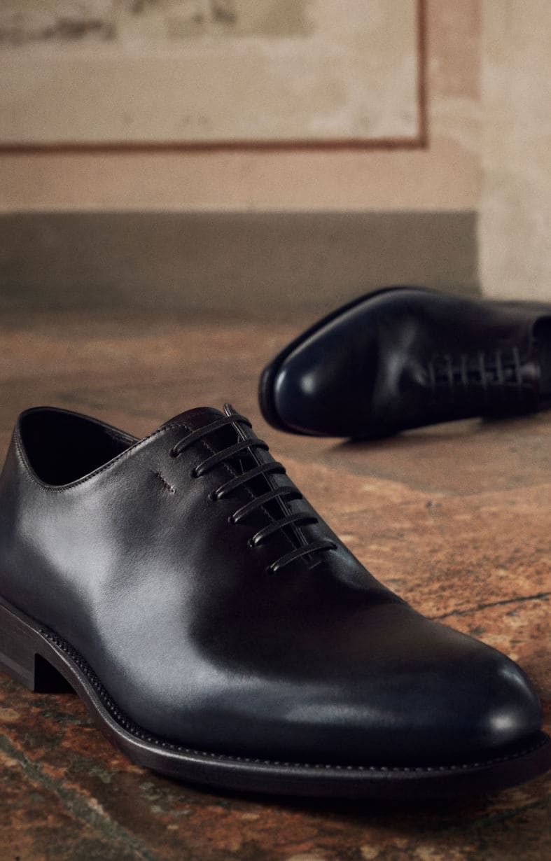 フェラガモ　革靴 サルヴァトーレ フェラガモの最高峰メンズシューズ「トラメッザ