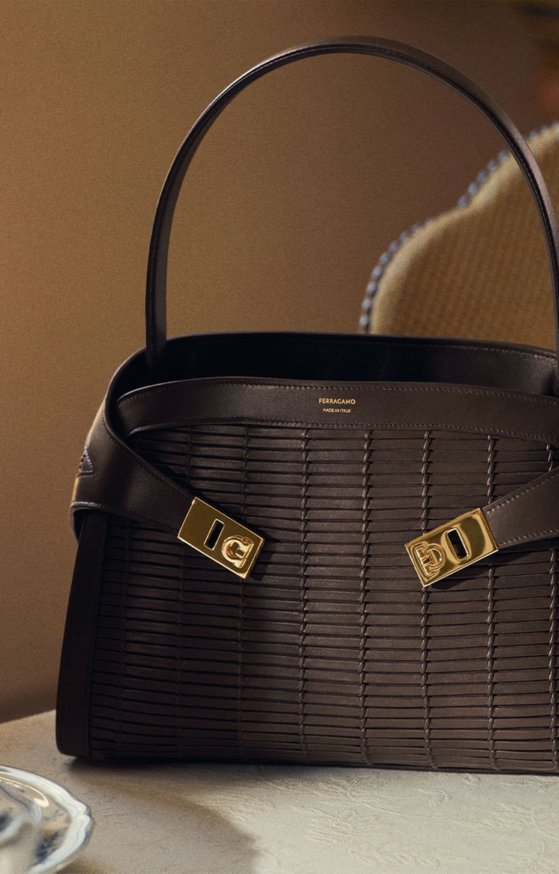 ウィメンズバッグ｜フェラガモ