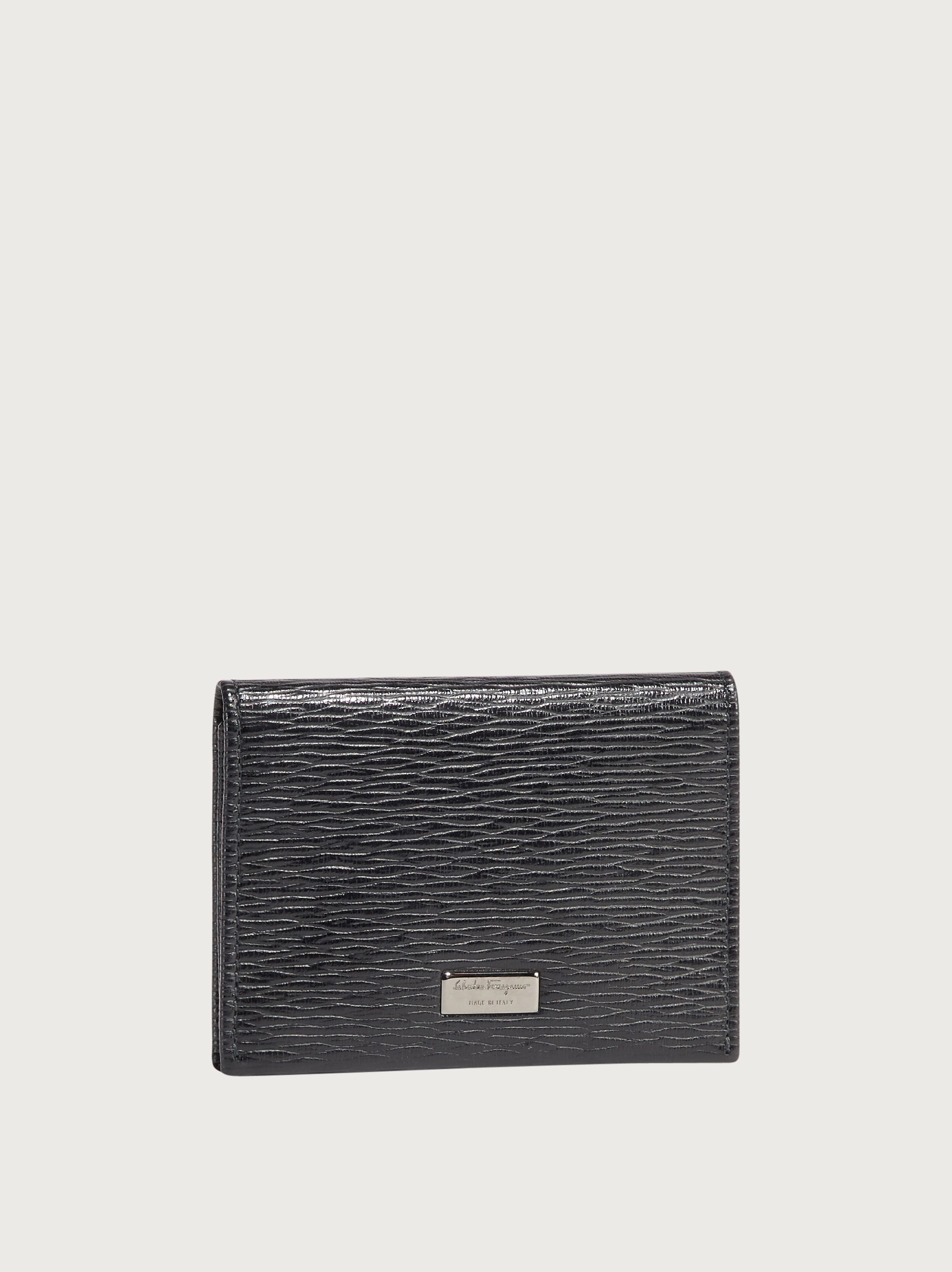 Ferragamo es clearance