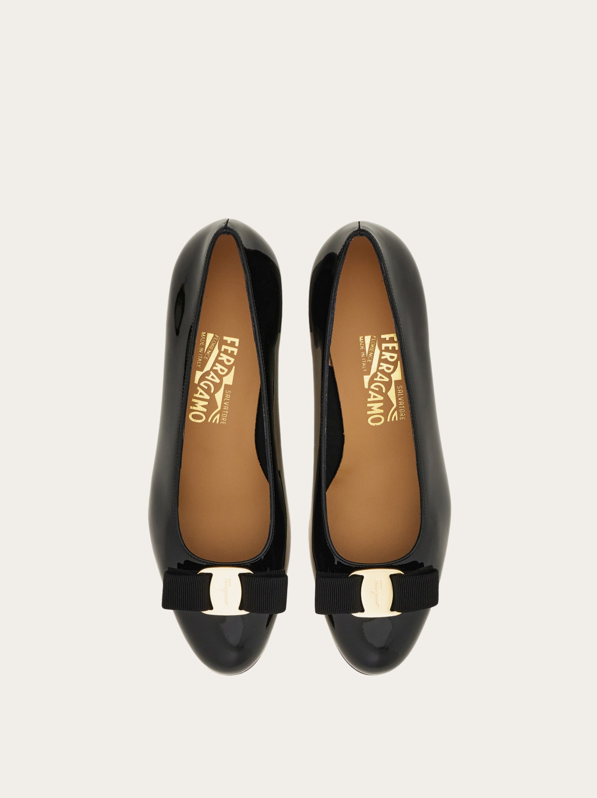 ヴァラ - ウィメンズ | Ferragamo