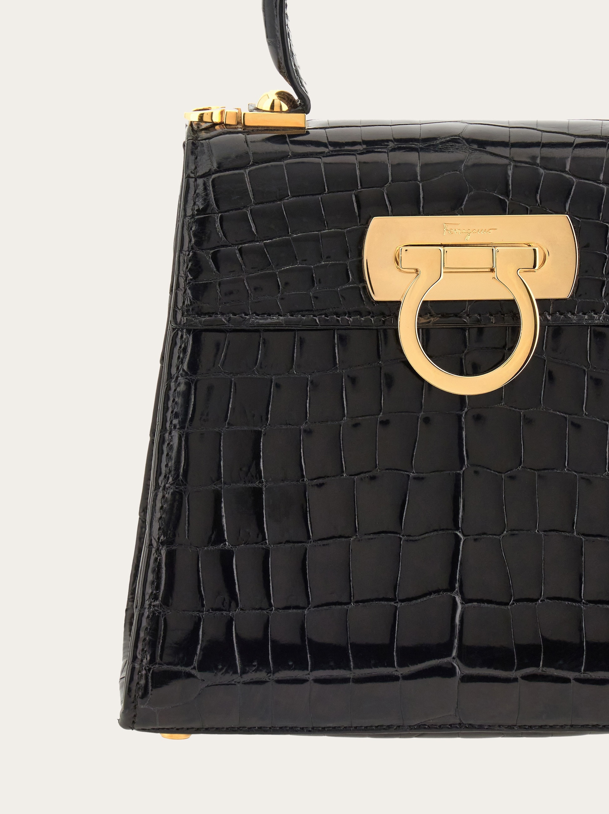 Iconic Top Handle (S) - Women | Ferragamo