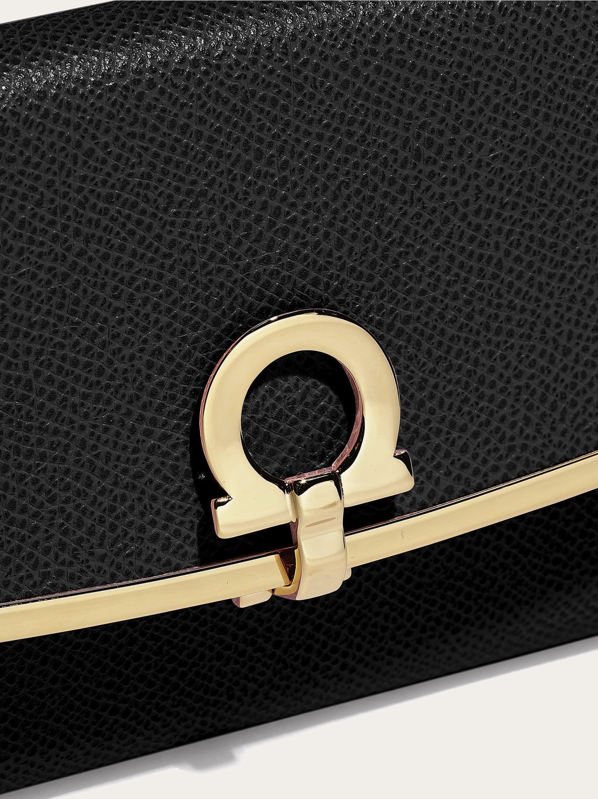 【送料&関税込】Ferragamo Continental Wallet FERRAGAMO Gancini Continental Wallet | Nordstrom