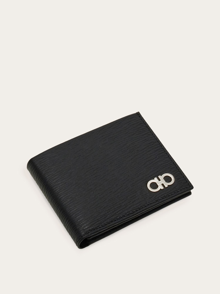 Salvatore Ferragamo｜LONG WALLETS (220636 770374) Gancini wallet - Men | Ferragamo