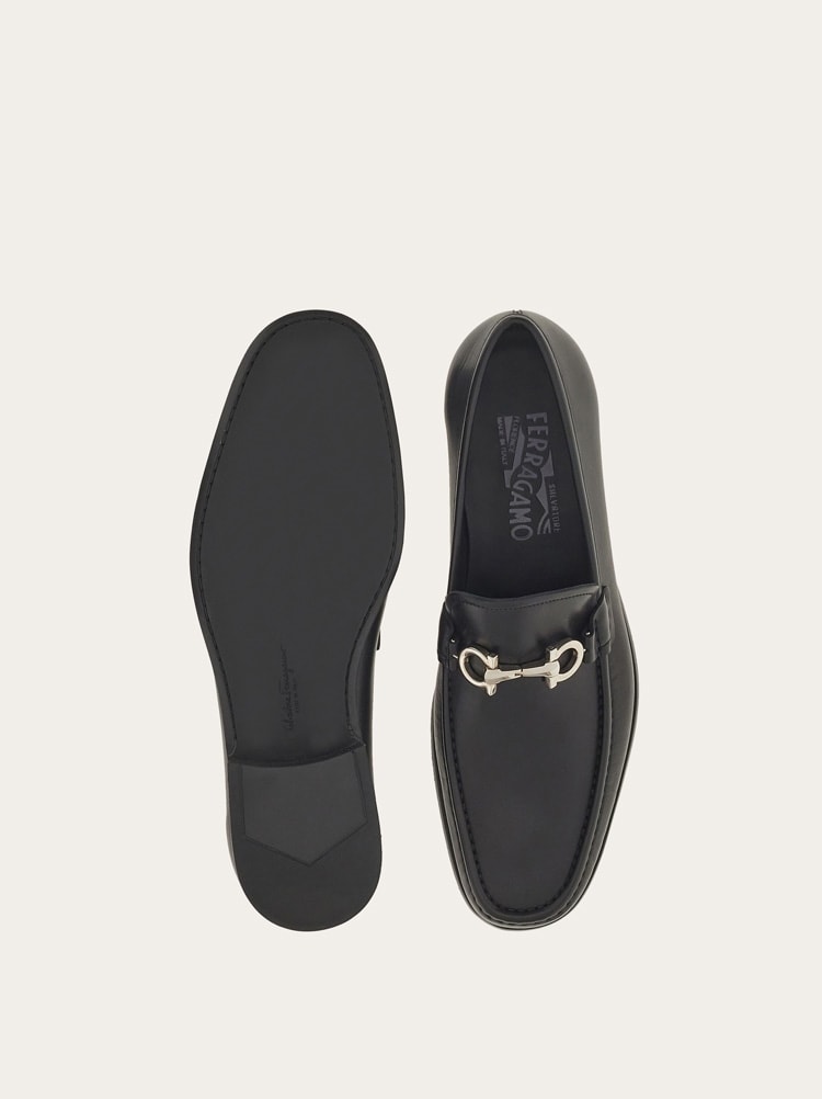 Moccasin with Gancini reversible ornament Gallery image 6