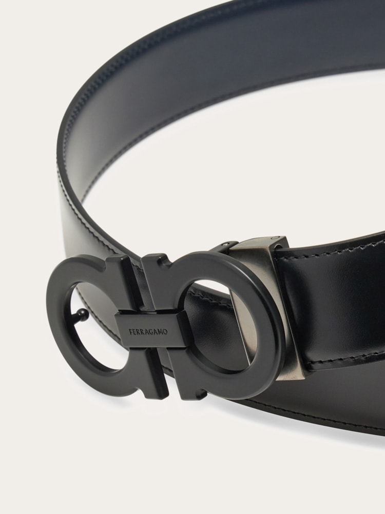 Reversible and adjustable Gancini belt Gallery image 5