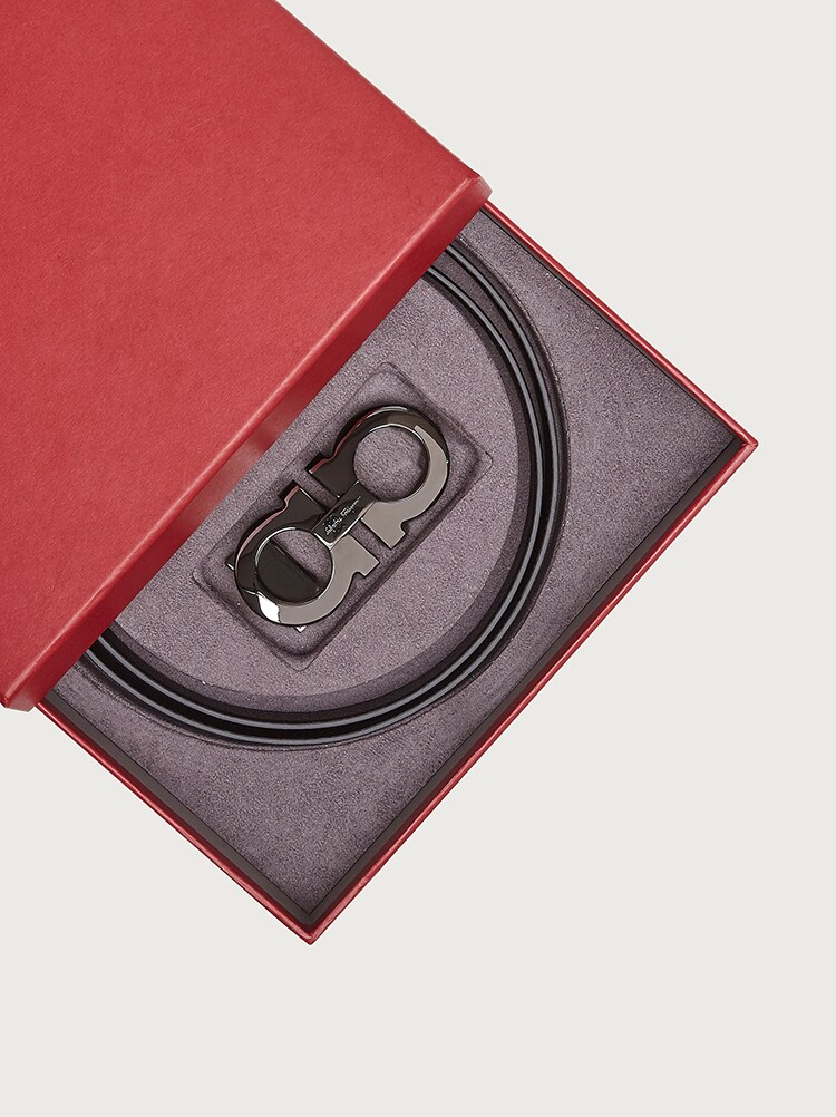 ferragamo belt packaging