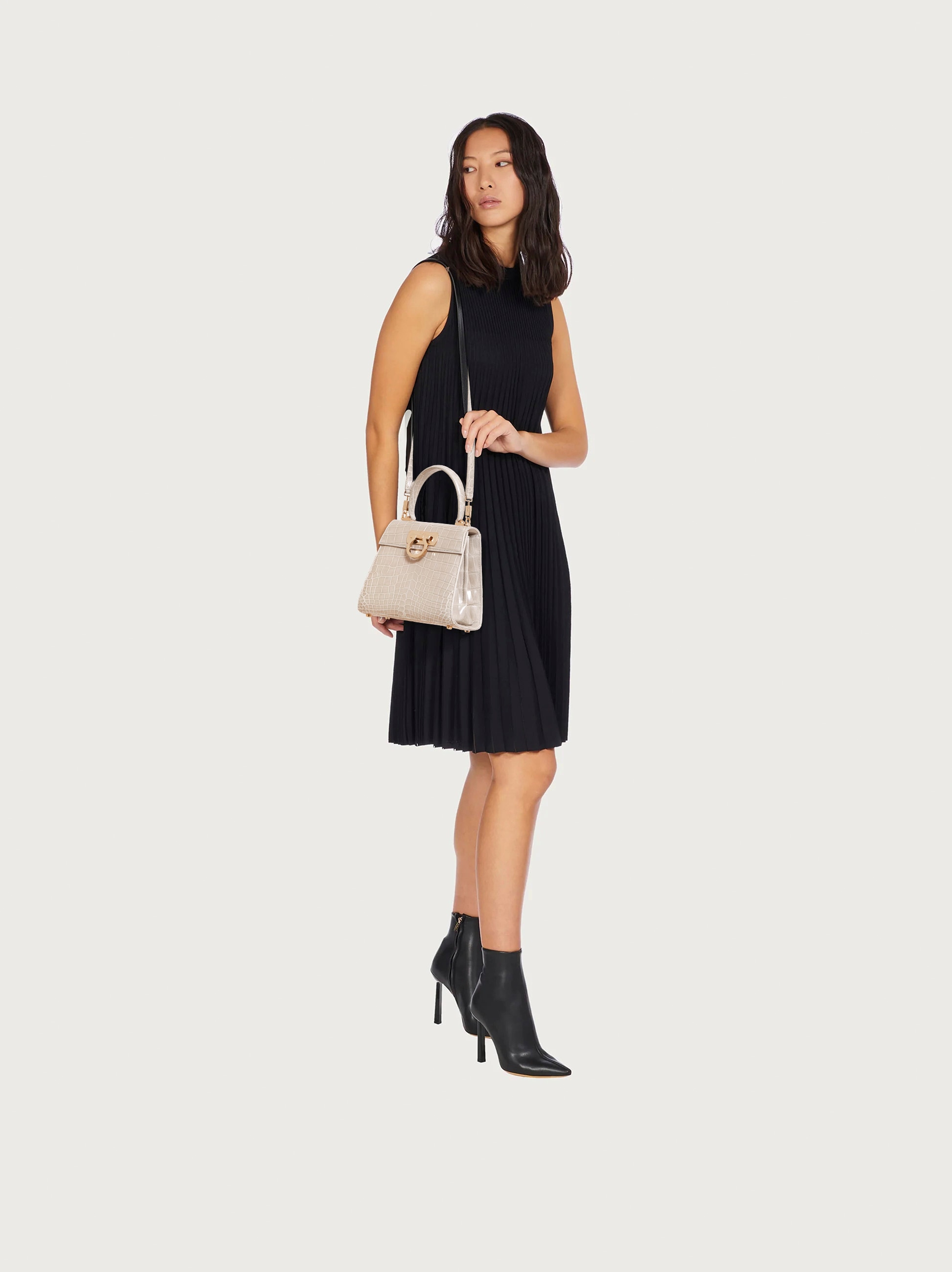 Ferragamo正規品/関税送料込み Iconic Small Top HandleBag Iconic Top Handle (S) - Women | Ferragamo