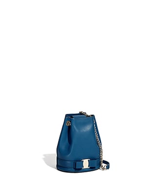 Women S Shoulder Bags Hobos Salvatore Ferragamo Us Vara Bow Bucket Bag