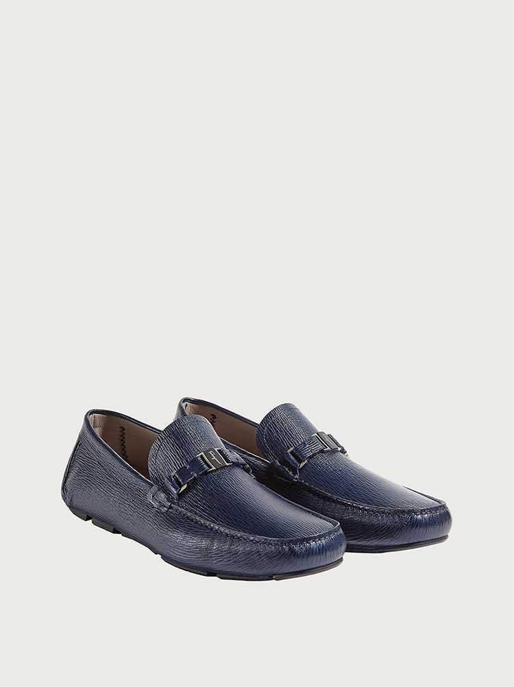 mocasin ferragamo