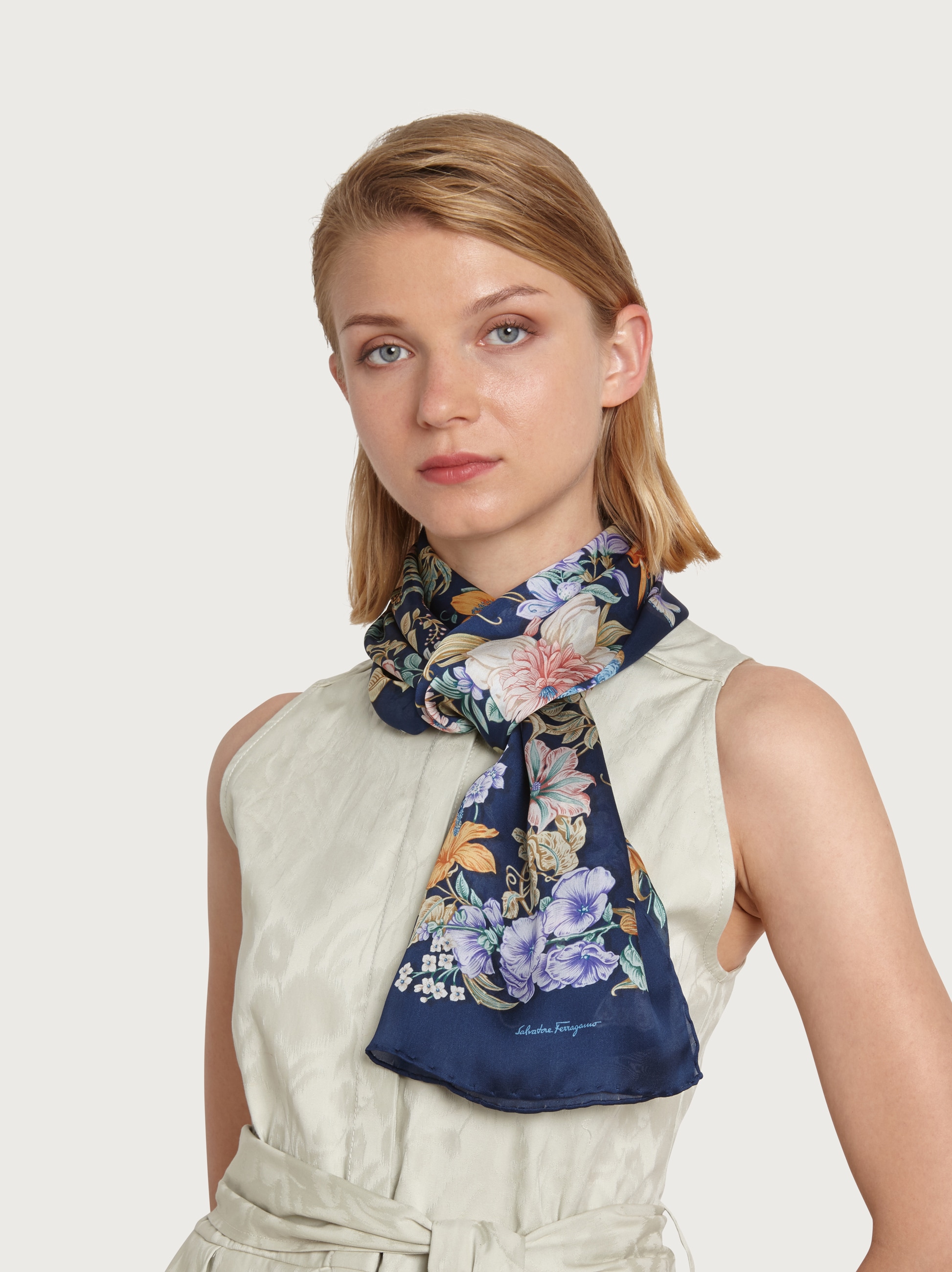 Ferragamo scarf womens clearance