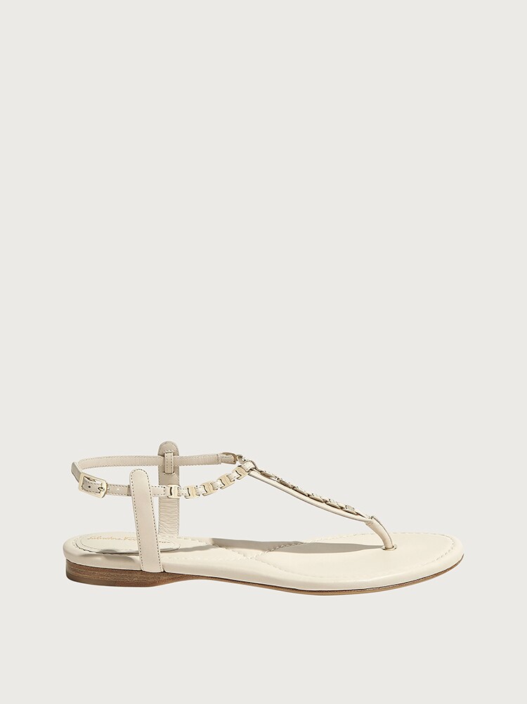 salvatore ferragamo thong sandals