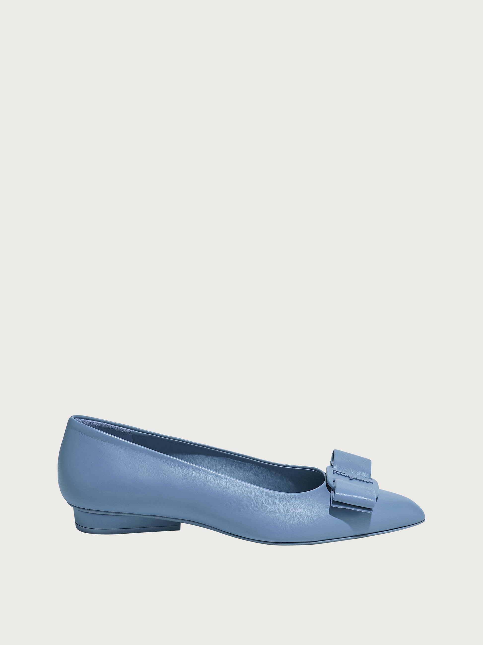 Viva flats ferragamo clearance