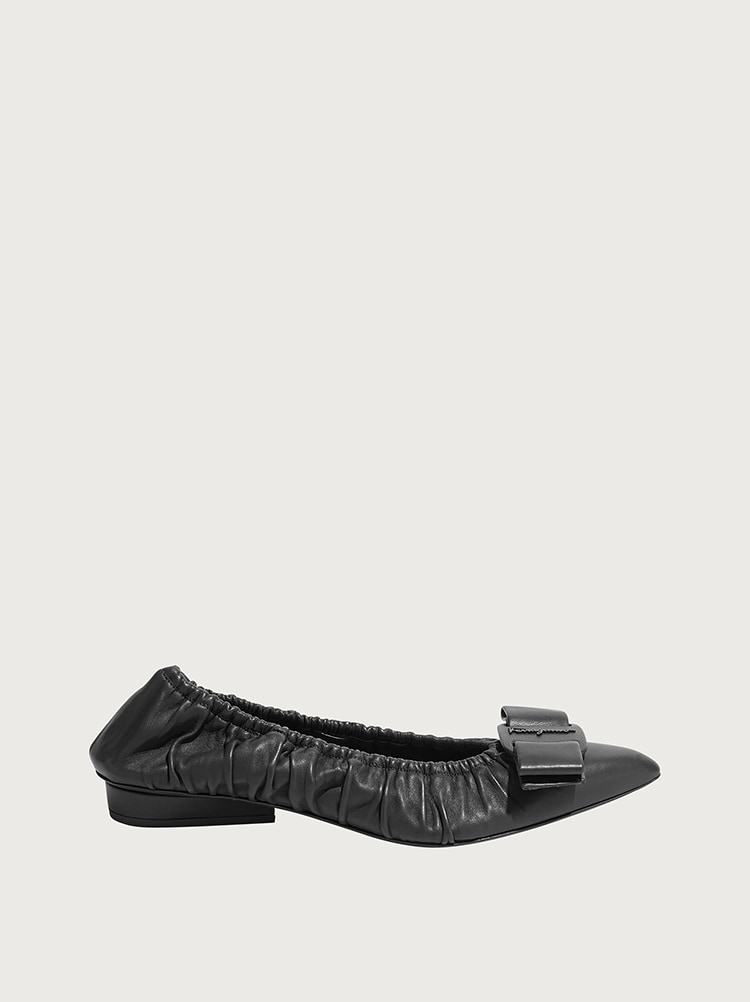 ferragamo shoes narrow width