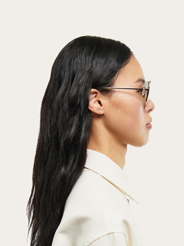 Square frame sunglasses Gallery image 5