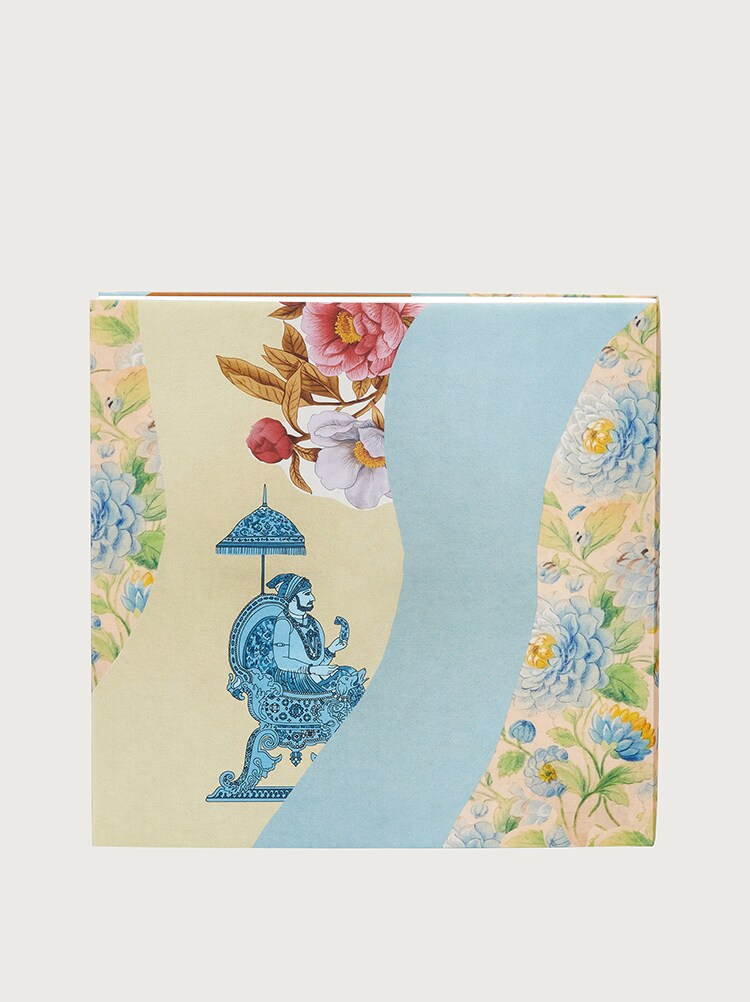 Silk Gallery image 3