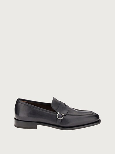 Ferragamo mens black loafers clearance