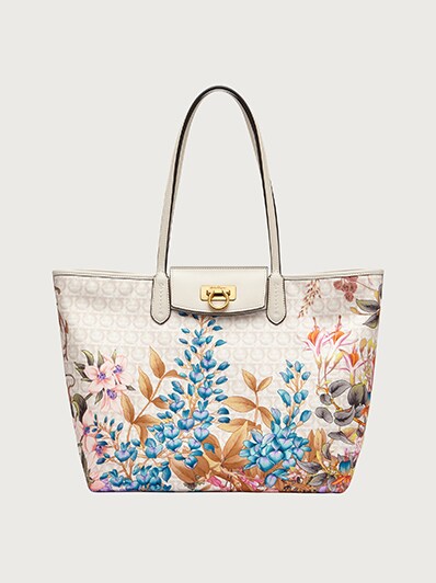 Borse ferragamo prezzi Clearance