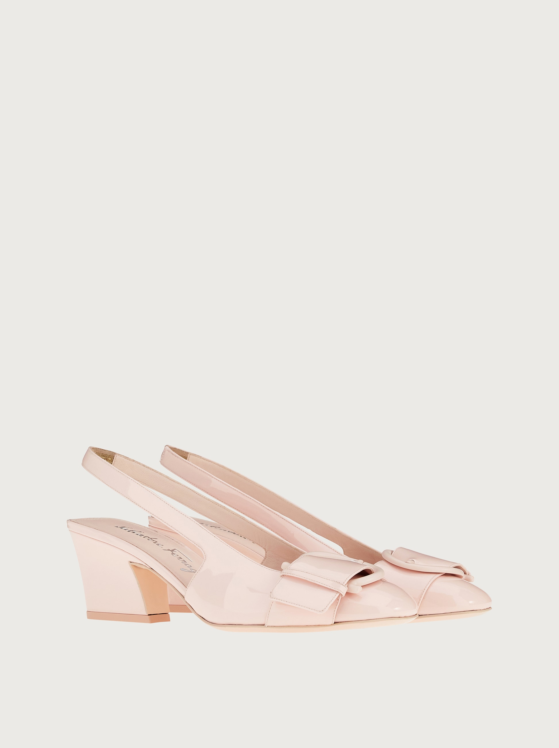 salvatore ferragamo slingback