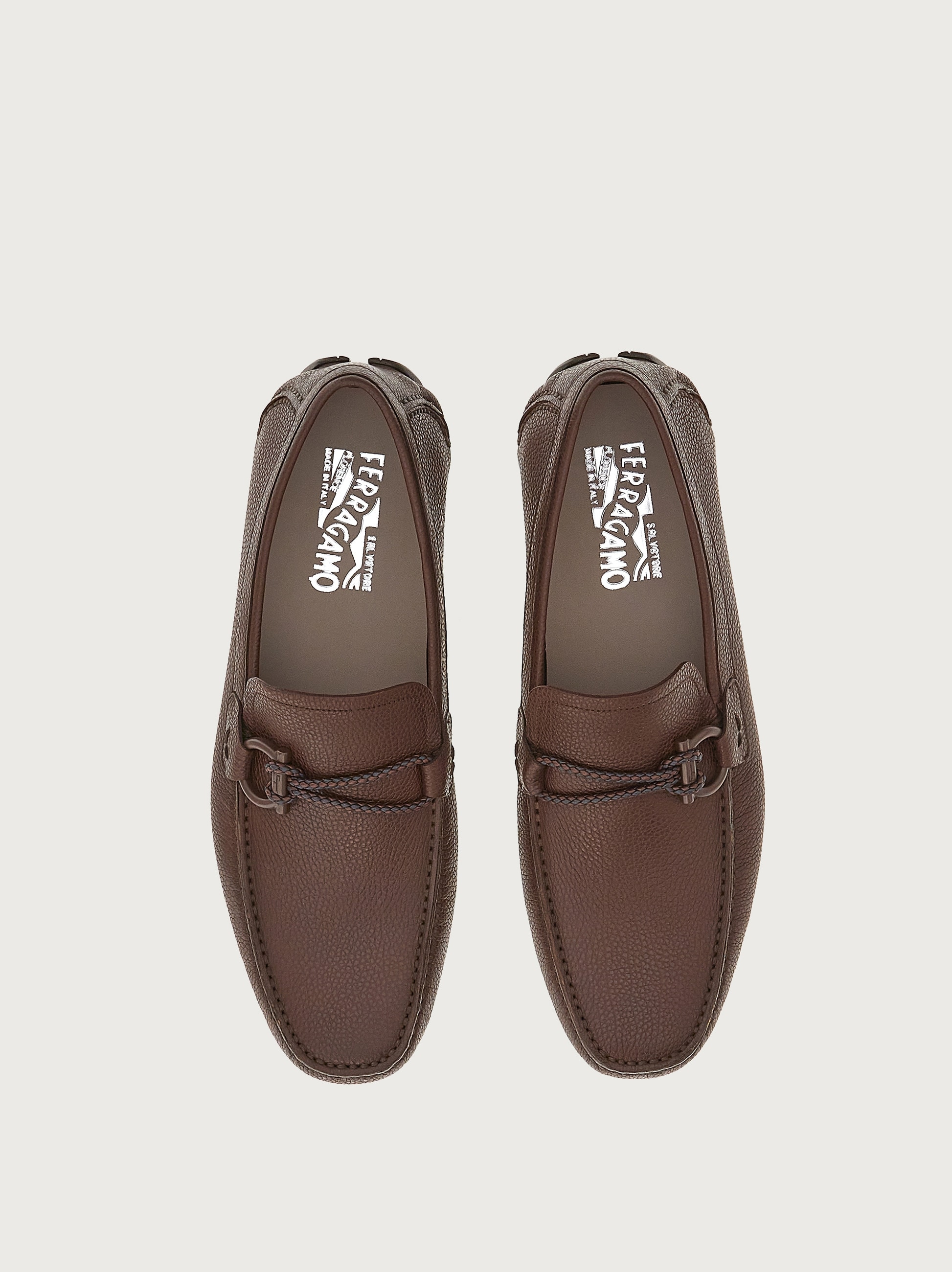 ガンチーニ ドライビングシューズ - メンズ | Ferragamo