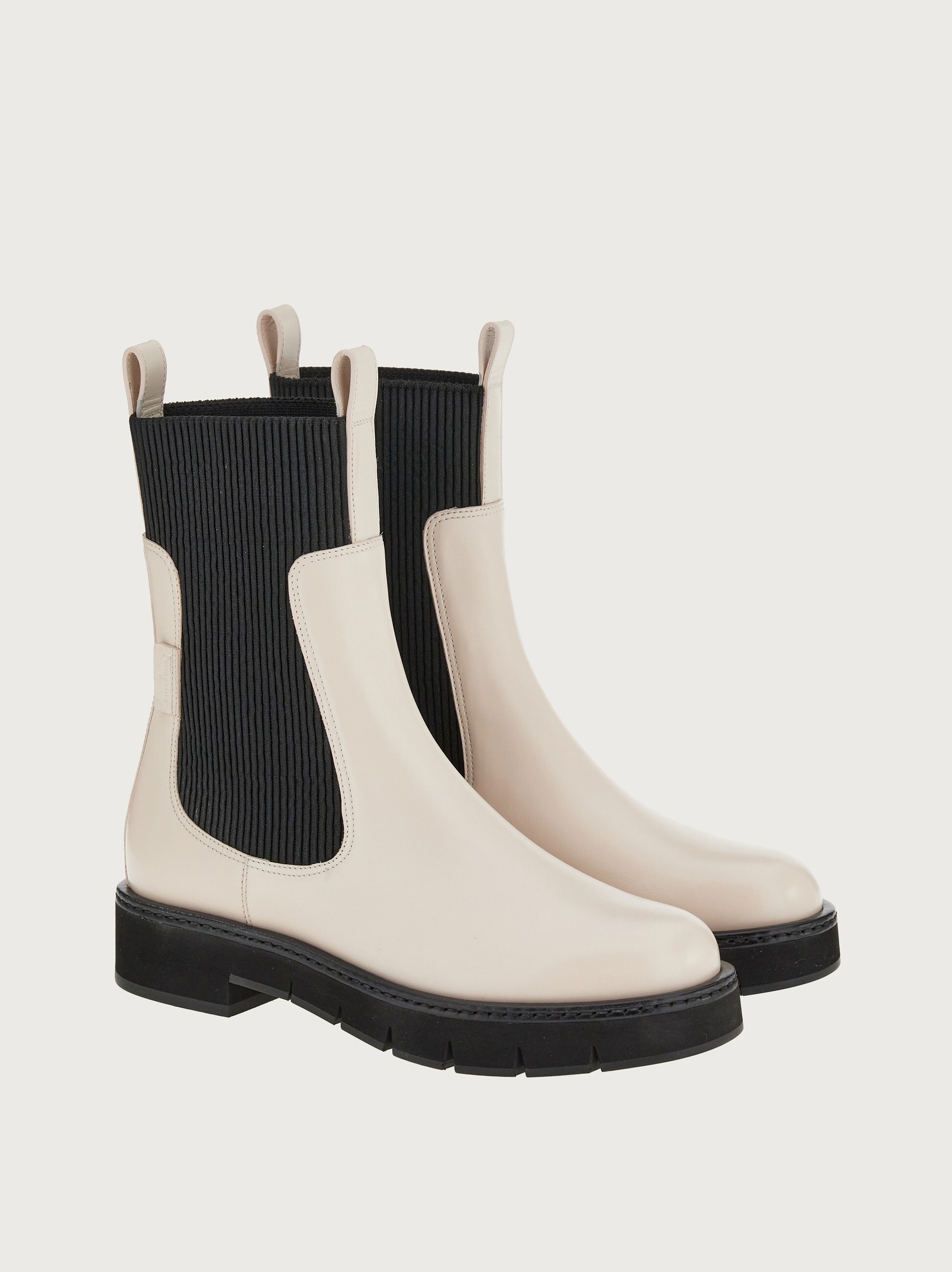 Chelsea boot - Shoes - Women 