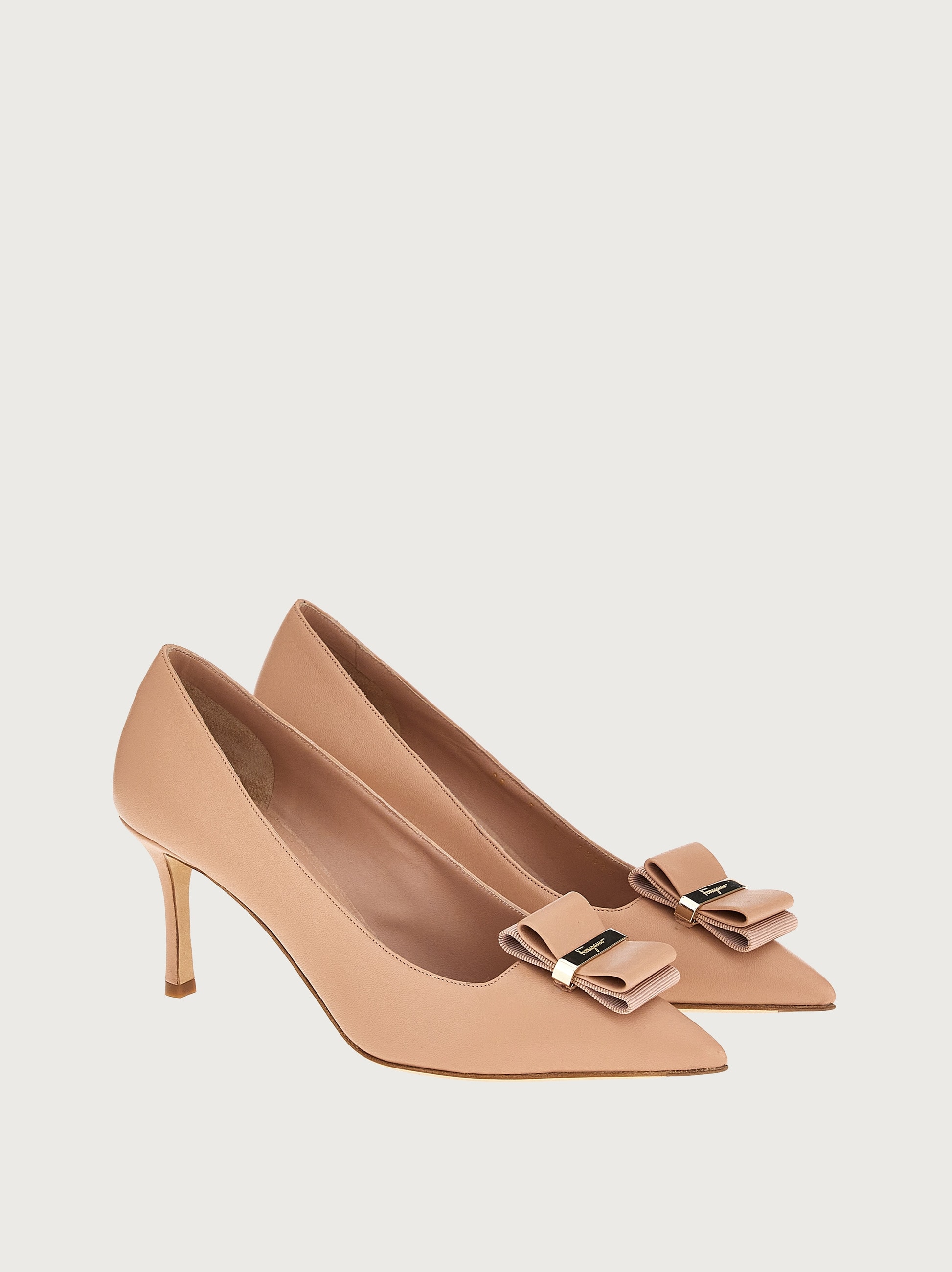 Salvatore ferragamo double bow pumps clearance