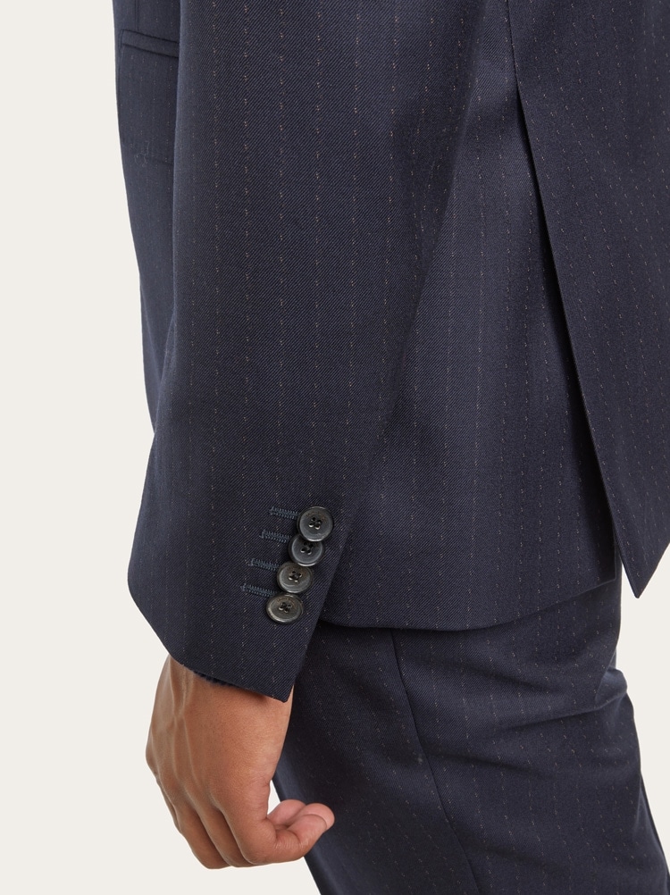 Check suit in wool Gallery image 5