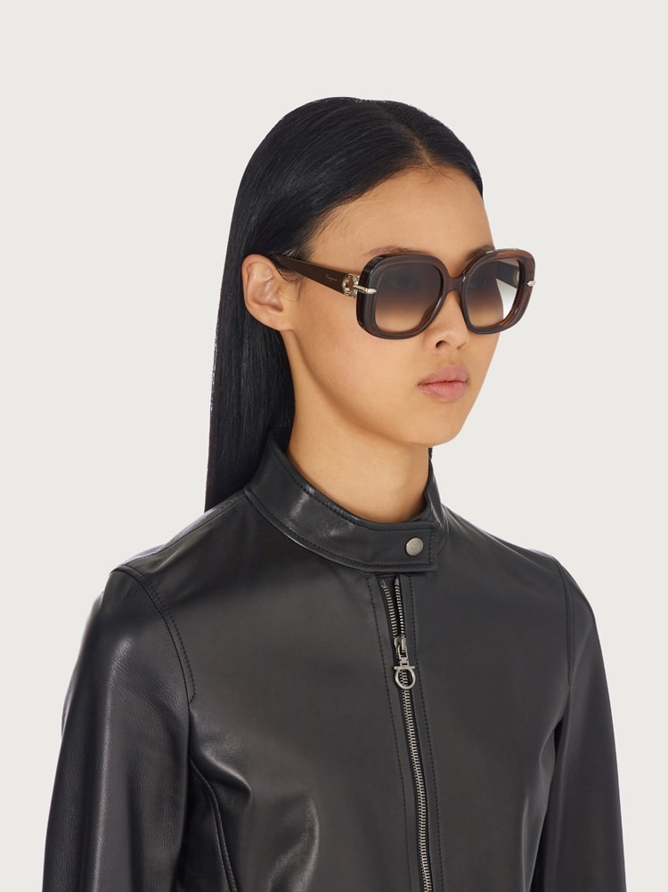Rectangular frame sunglasses Gallery image 3