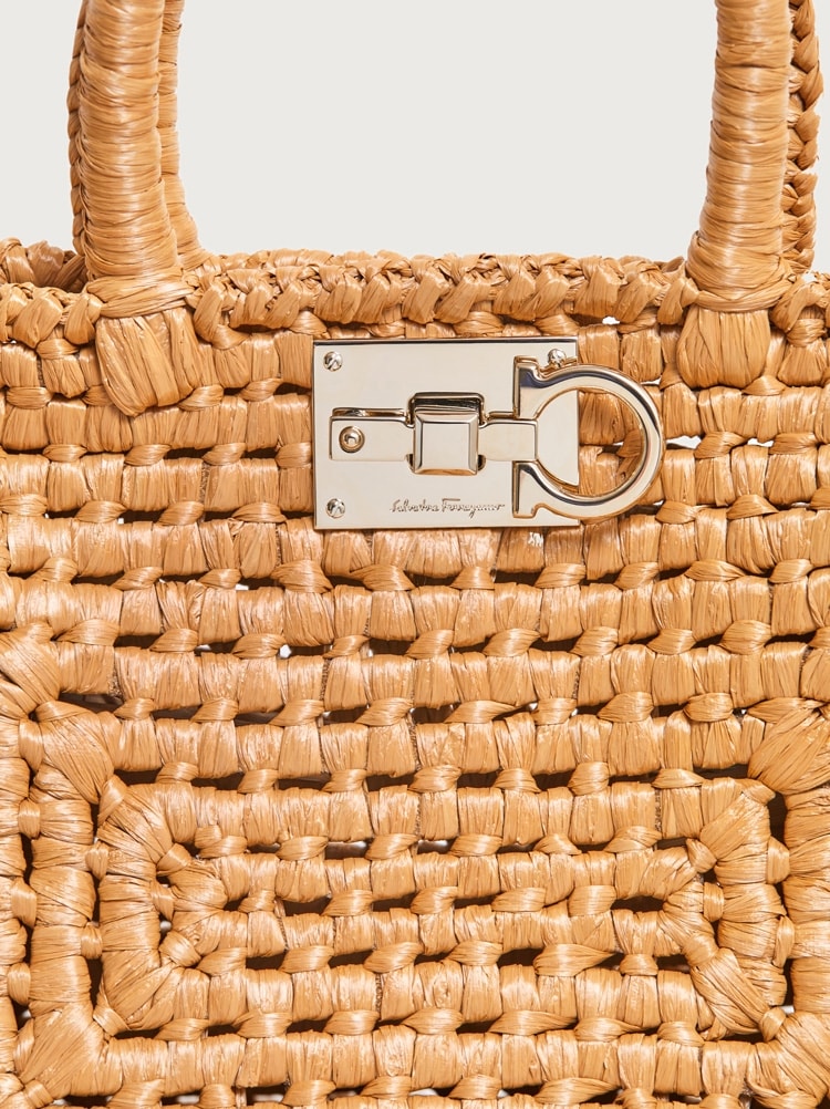 Ferragamo Studio box bag (M) Gallery image 6