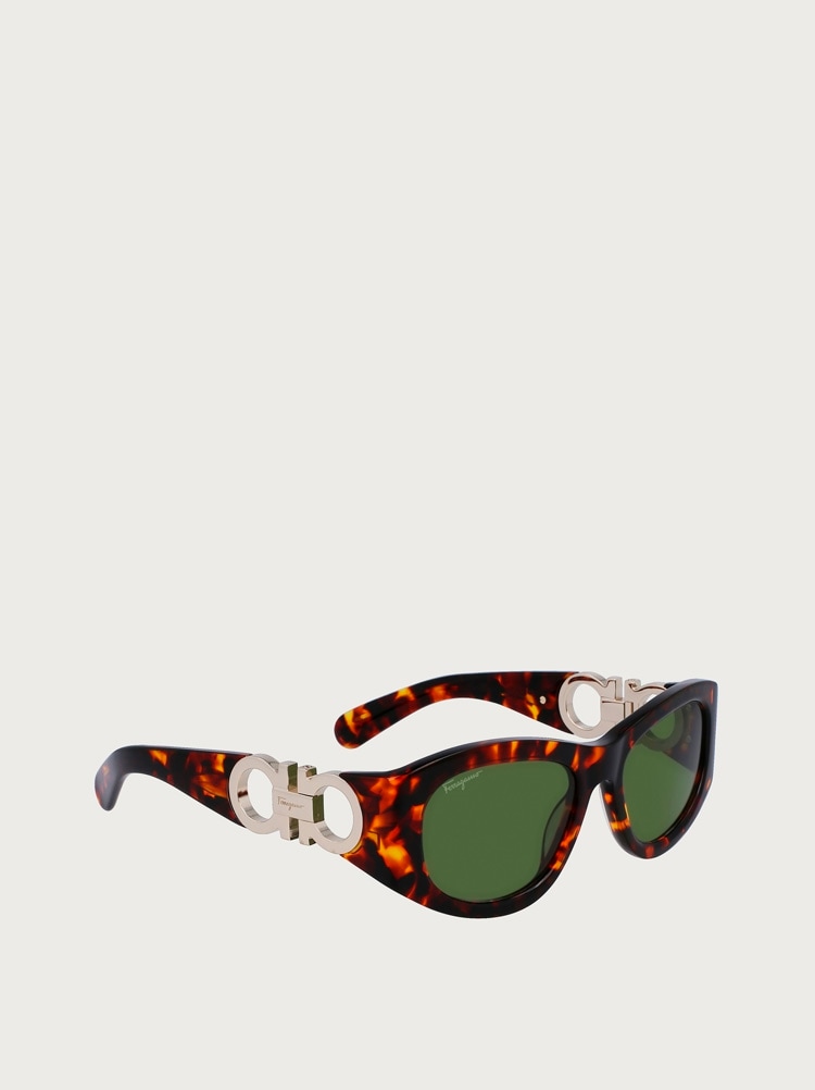 Oval frame sunglasses Gallery image 2