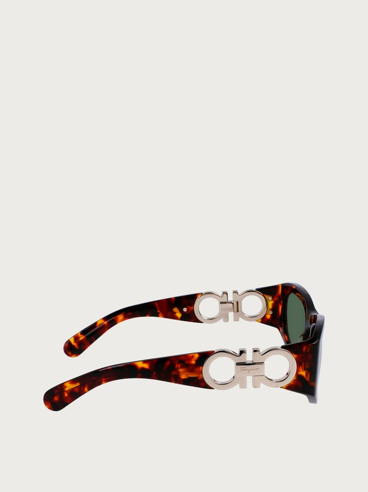 Oval frame sunglasses Gallery image 4