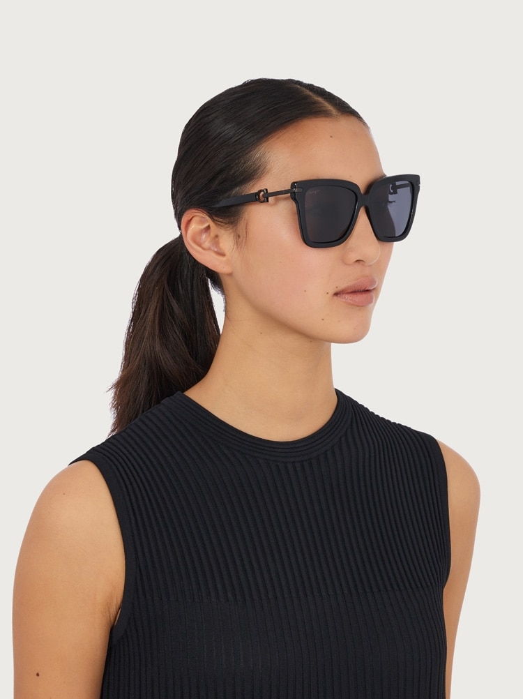 Sunglasses Gallery image 3