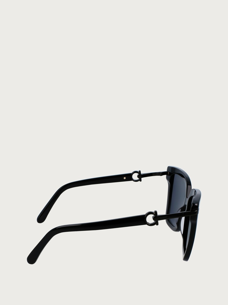 Sunglasses Gallery image 4