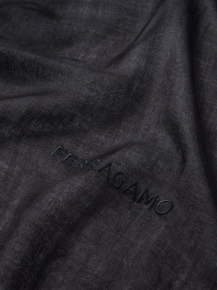Scialle in cashmere Gallery image 2