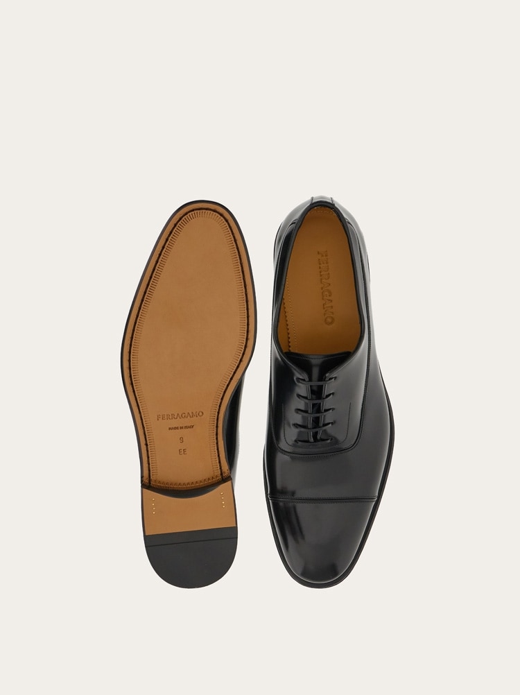 Zapatos Oxford con toe cap Gallery image 6