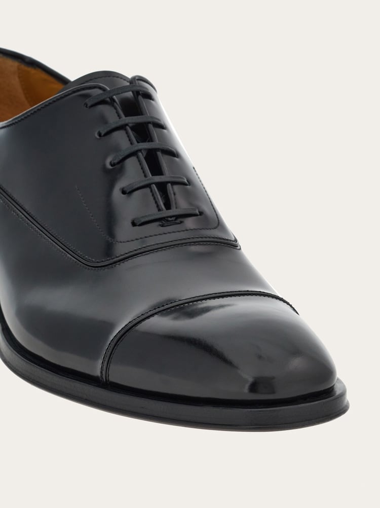 Zapatos Oxford con toe cap Gallery image 7