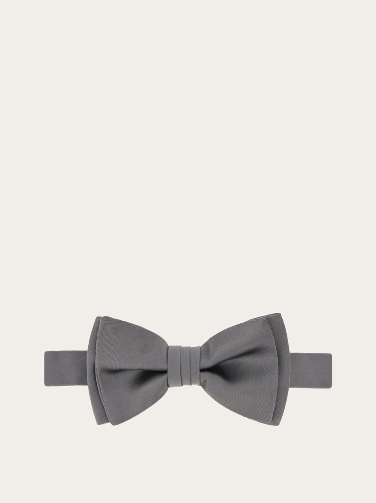 Bow tie Gallery image 1