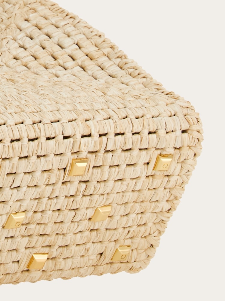 Ferragamo Studio box bag (M) Gallery image 9